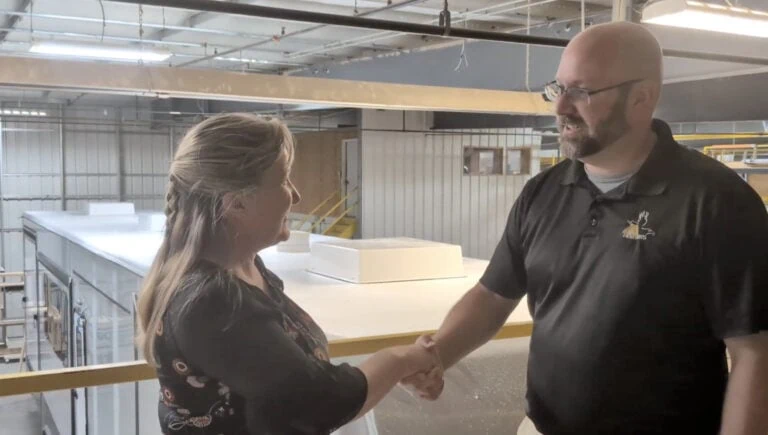 New Horizons RV Partners with FlexArmor to Make Seamless, Lifetime-Warranty Roofs the New Standard